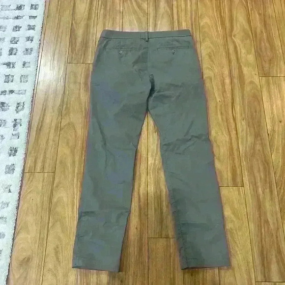 Express Men’s Camo Green Chinos - Picture 7 of 7